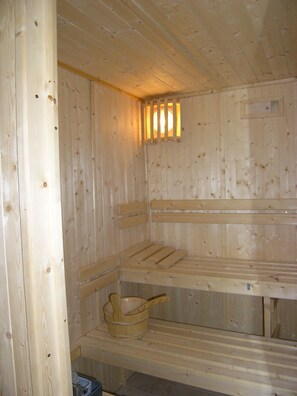 Sauna - Grand gîte des Vezardieres: Relaxation and well-being at the gates of Beauval (Nouans-Les-Fontaines)