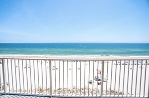 Am Strand, Liegestühle
