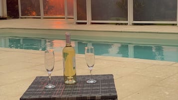 Piscine extérieure, piscine chauffée