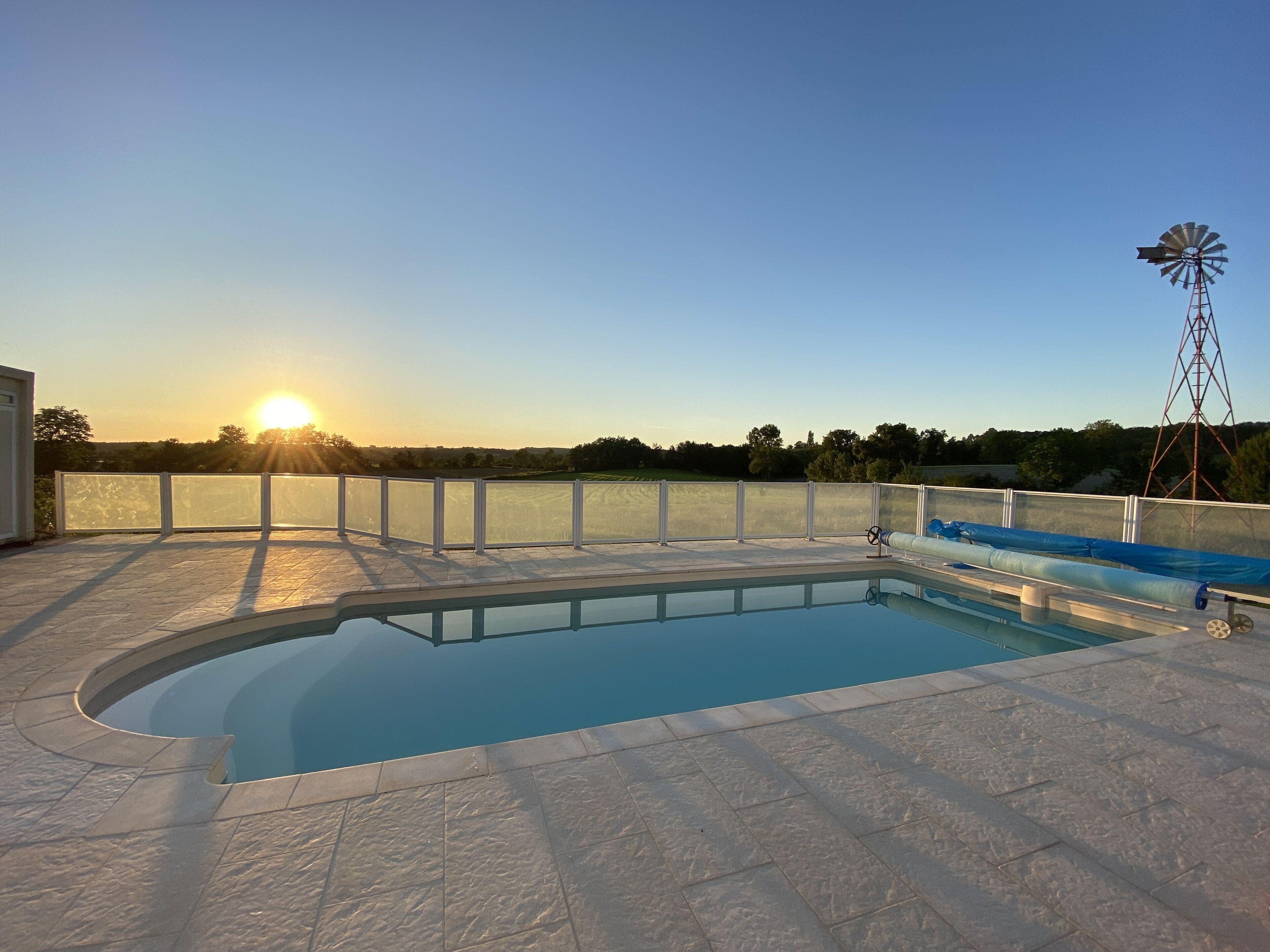 Piscine extérieure, piscine chauffée
