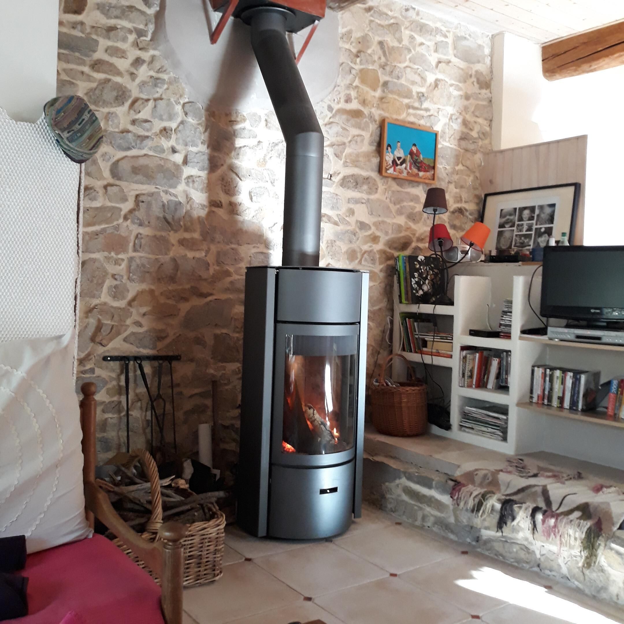 Character house with private pool in Albas for 10 people