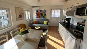 Kaffetrakter/tekoker, kjøleskap, mikrobølgeovn og ovn