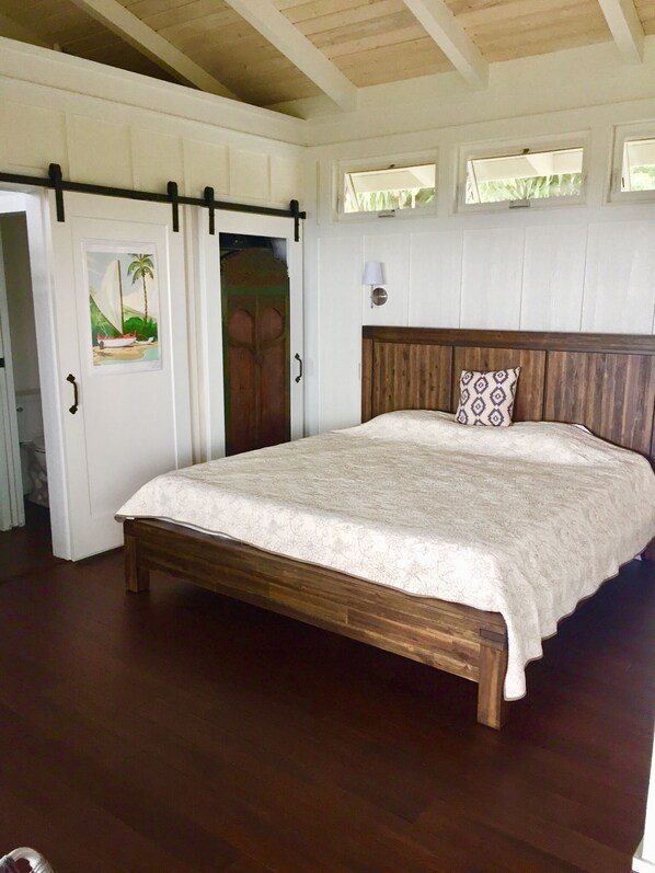 1 bedroom, desk, iron/ironing board, free WiFi