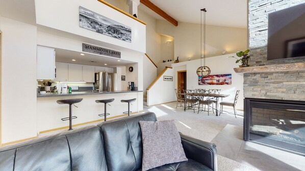 Condo, 2 Bedrooms | Living area | Smart TV
