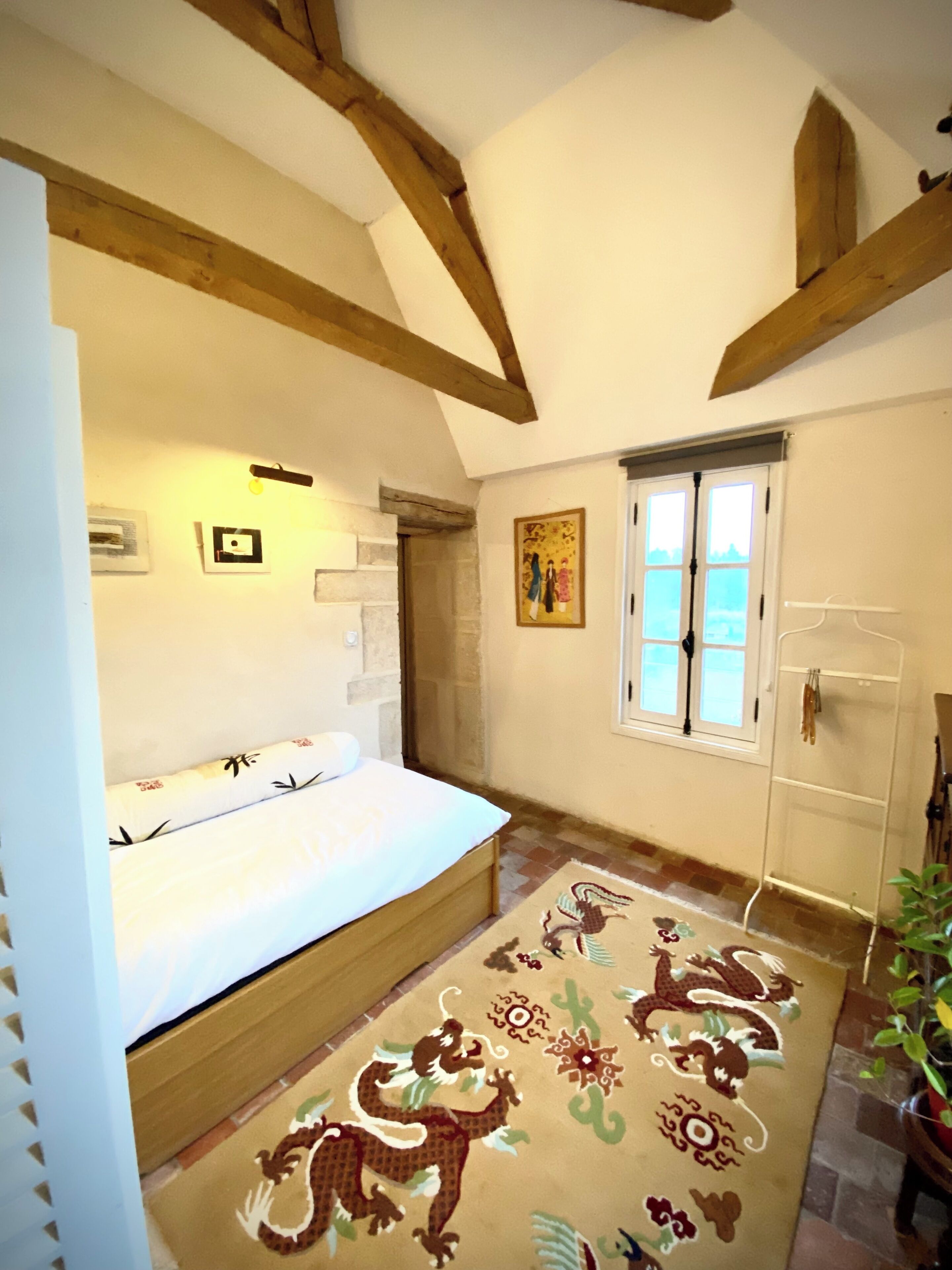 1 chambre, fer et planche à repasser, Wi-Fi, draps fournis