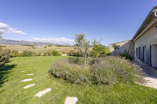 Loft in der Provence in Moustiers Sainte Marie und in der Nähe der See Sainte Croix