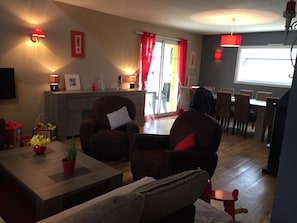 Interior - Charming family villa with heated indoor pool. (Plouhinec)