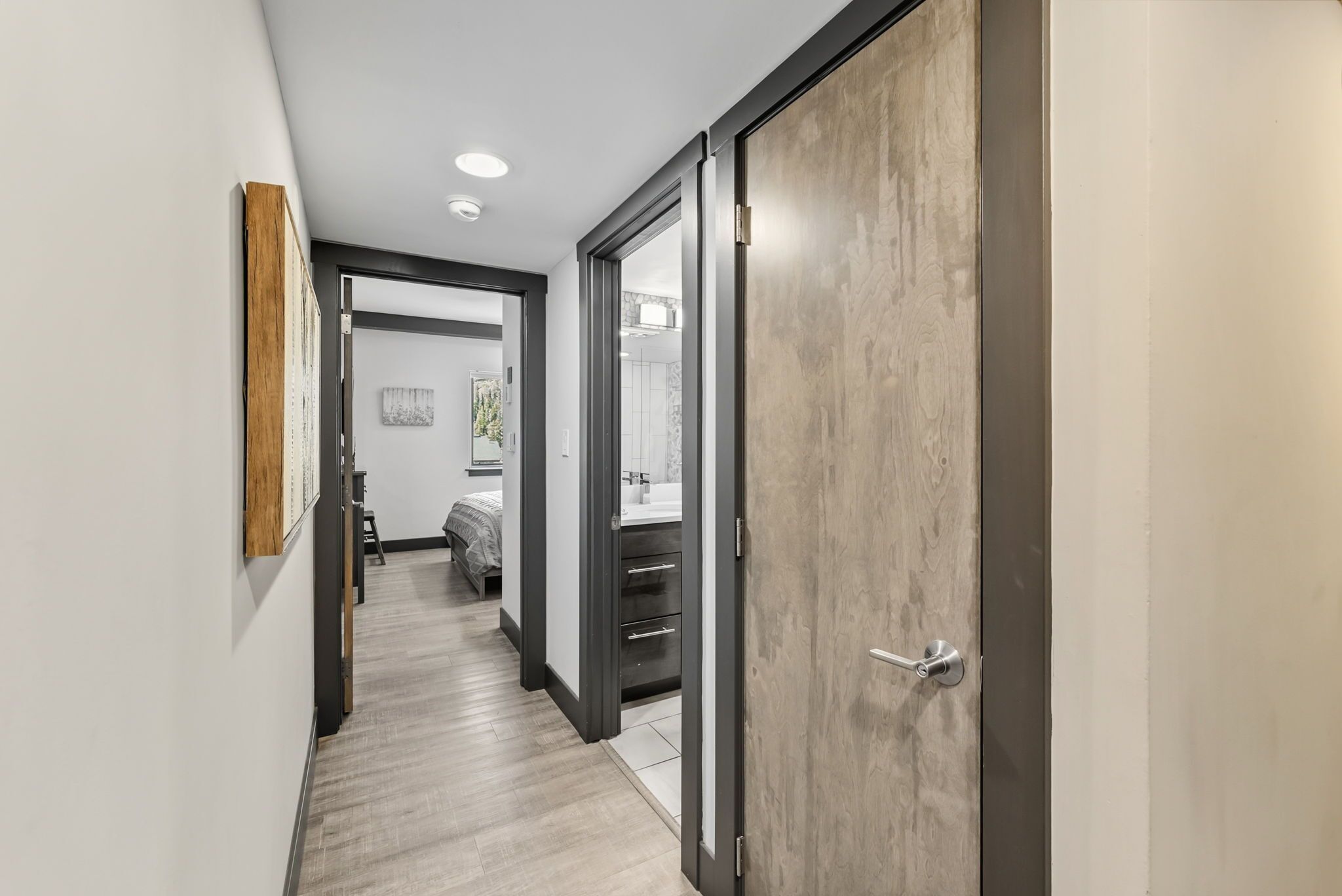 3 bedrooms, iron/ironing board, travel crib, free WiFi