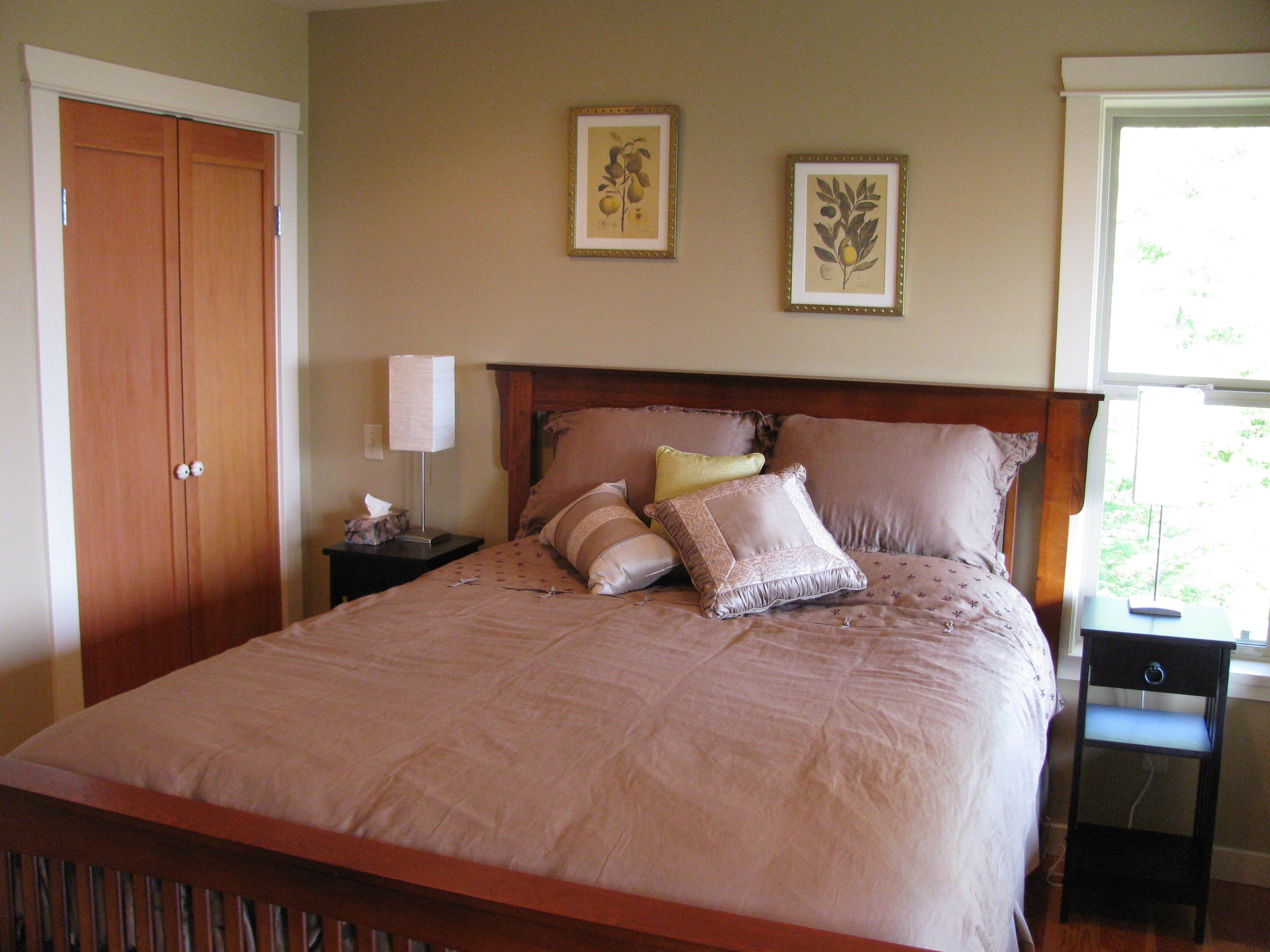 Charming Ocean View House with Hot Tub