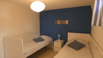 3 chambres, bureau, fer et planche Ă repasser, Wi-Fi gratuit