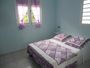 4 bedrooms, iron/ironing board, free WiFi, bed sheets - Holiday rental for 2 to 6 people (Le Moule)