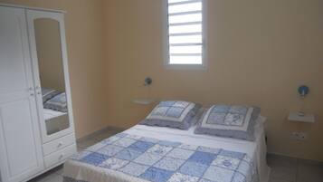 4 chambres, fer et planche Ă repasser, Wi-Fi gratuit, draps fournis