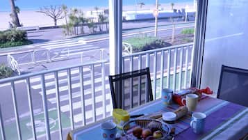 室外用餐