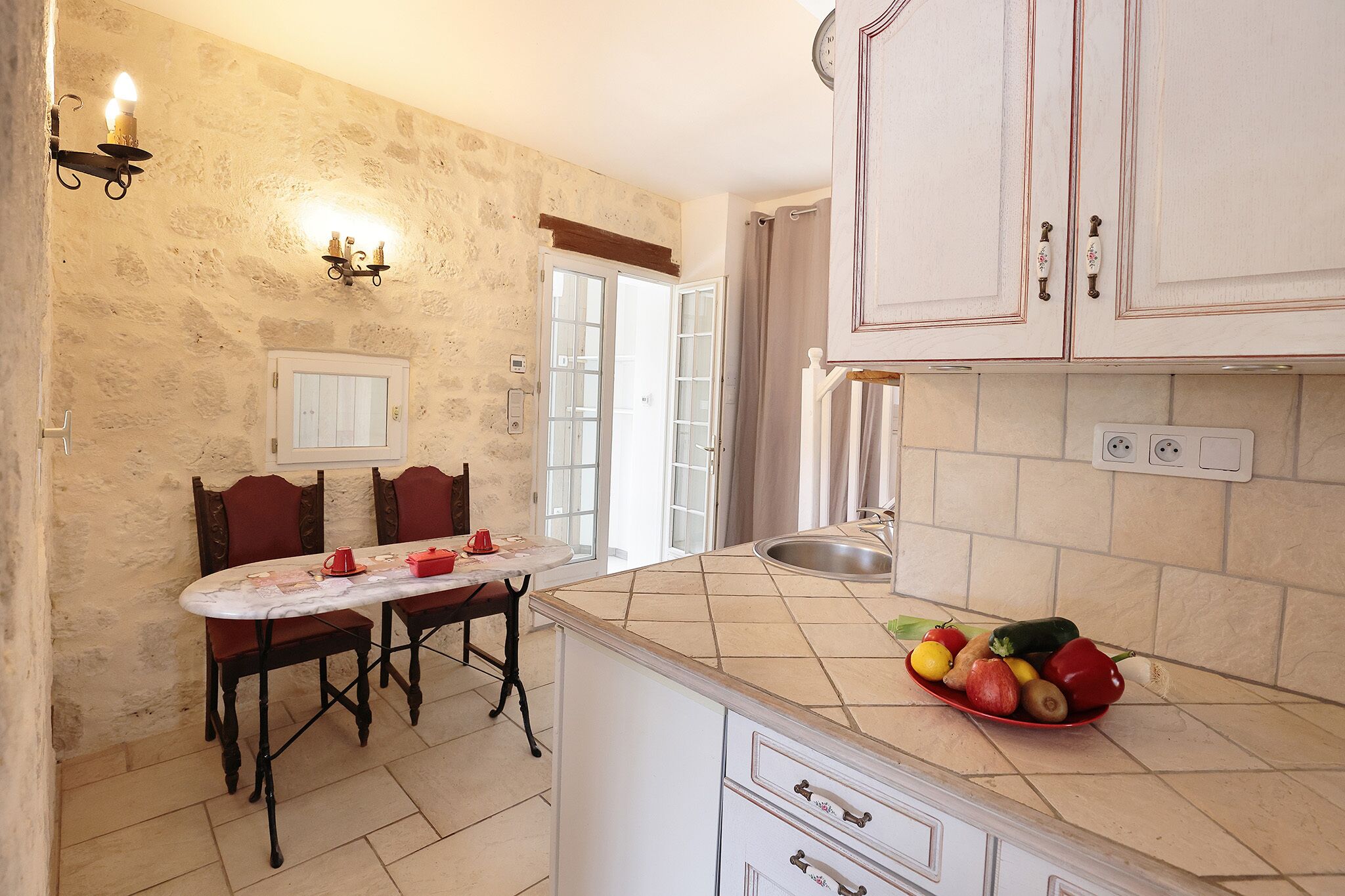 Cottage in the Perche, with garden, 2 terraces and 2 beds, Le Pierra
