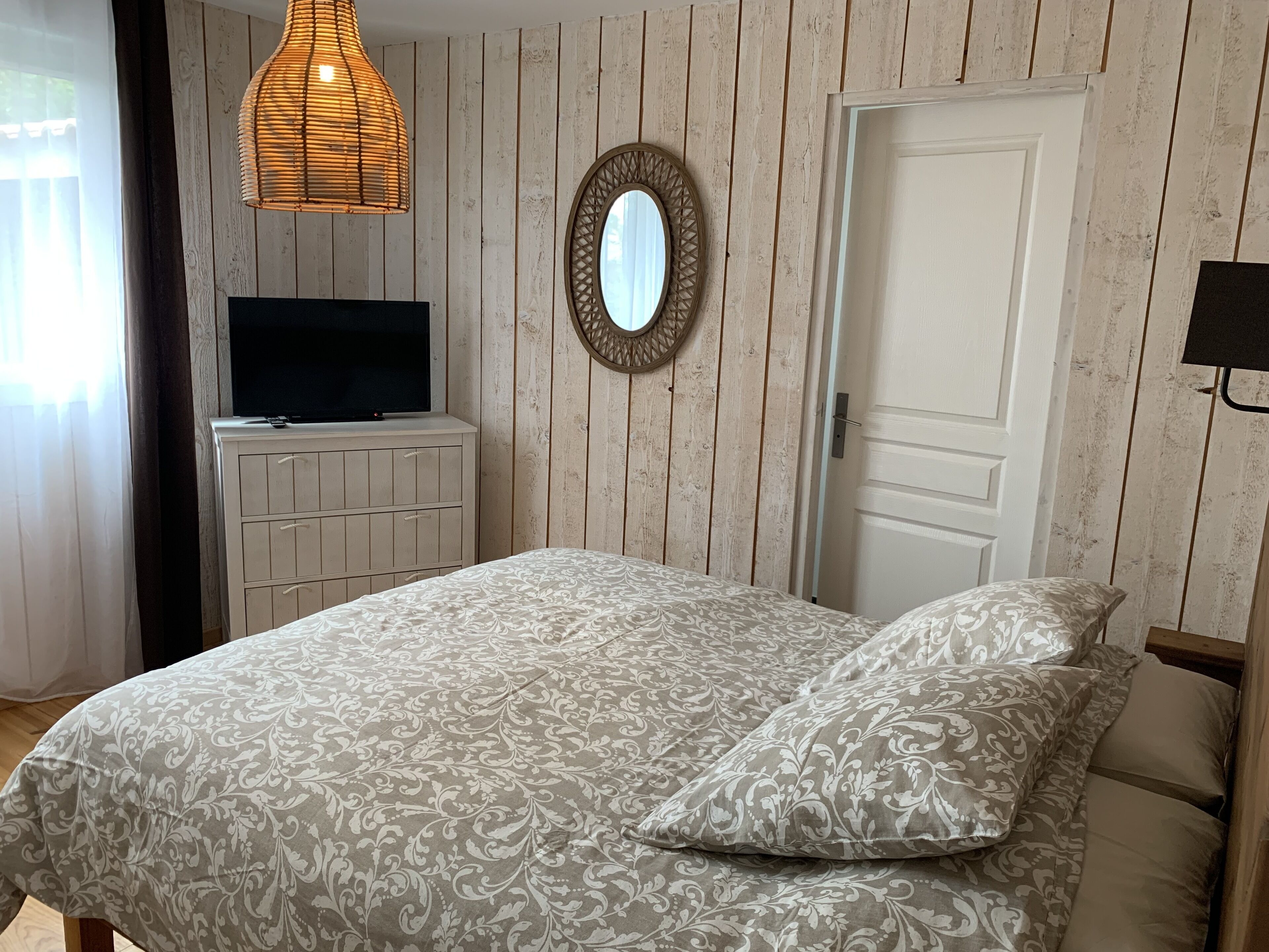 Typical Wooden Villa Lège Cap Ferret With Swimming Pool