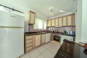 Villa - 3 sovrum | Eget kök | Kylskåp, mikrovågsugn, ugn och spishäll