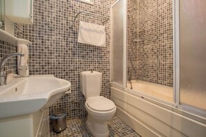 Villa, 6 Schlafzimmer | Badezimmer