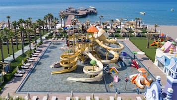 Children’s play area – outdoor