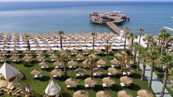 Private beach, beach cabanas, sun loungers, beach umbrellas