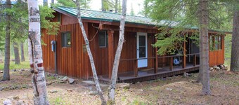 Great Cabin- get own beach & dock!  Perfect for Glacier National Park Vacation!