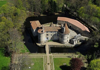 GITE IN AUVERGNE (PUY de DOME)