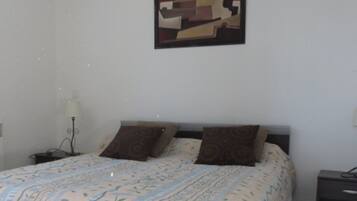 1 bedroom, iron/ironing board, WiFi