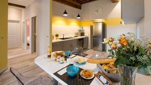 Coffee/tea maker, fridge, microwave, oven - BSH - Beaune Allerey - Parking included (Beaune)