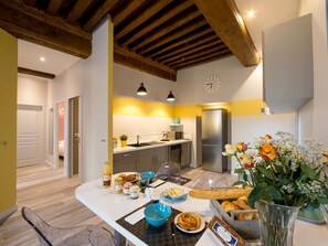Coffee/tea maker, fridge, microwave, oven - BSH - Beaune Allerey - Parking included (Beaune)