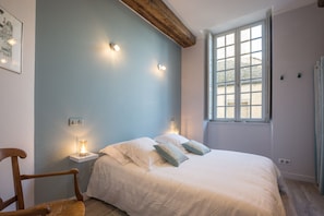 2 Schlafzimmer, Bügeleisen/Bügelbrett, Reisekinderbett, kostenloses WLAN