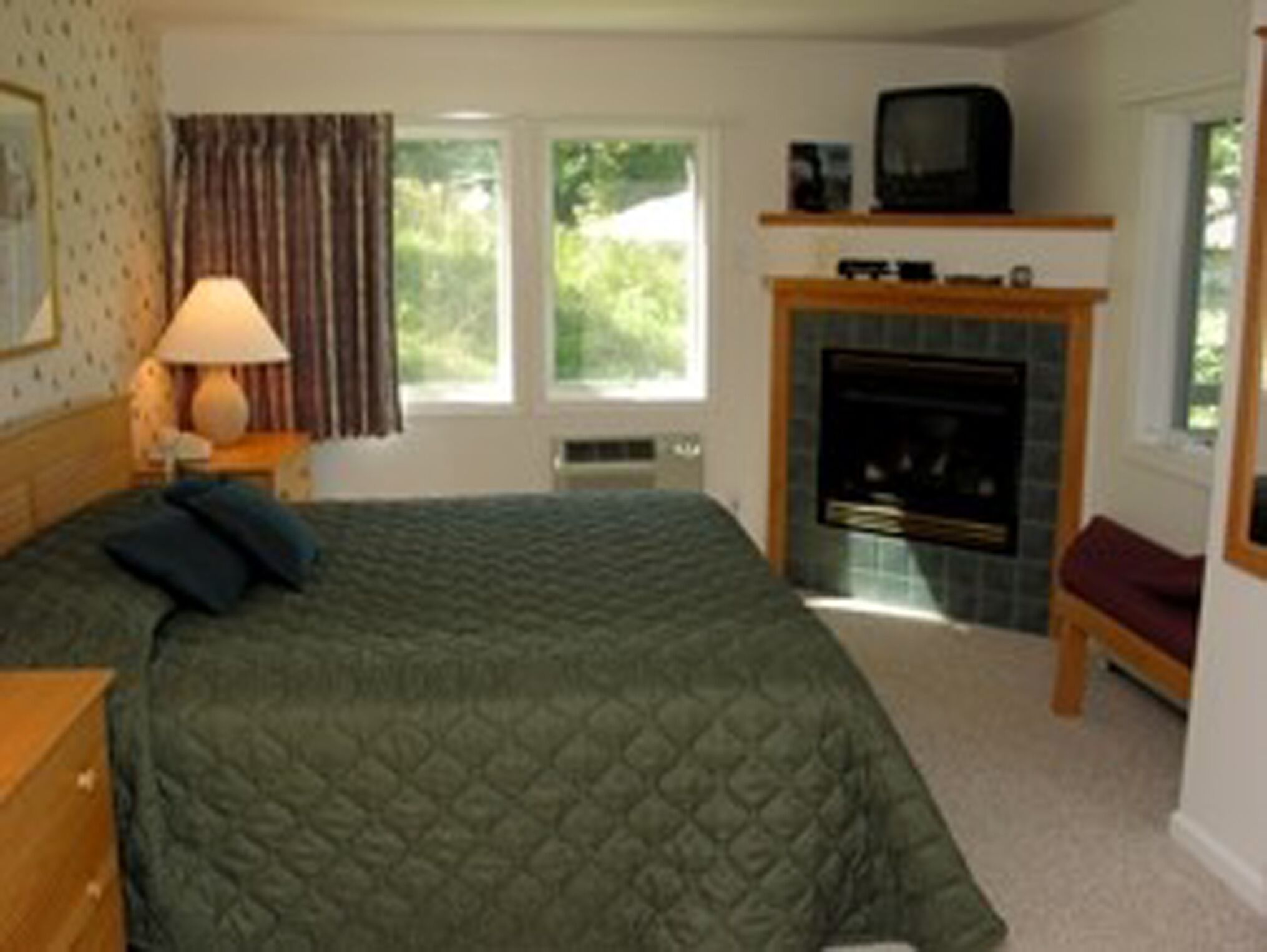 Smuggler's Notch, Vermont - 2 Bedroom Mountain Townhouse, sleeps 8