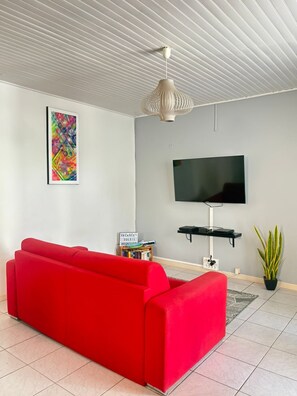 TV