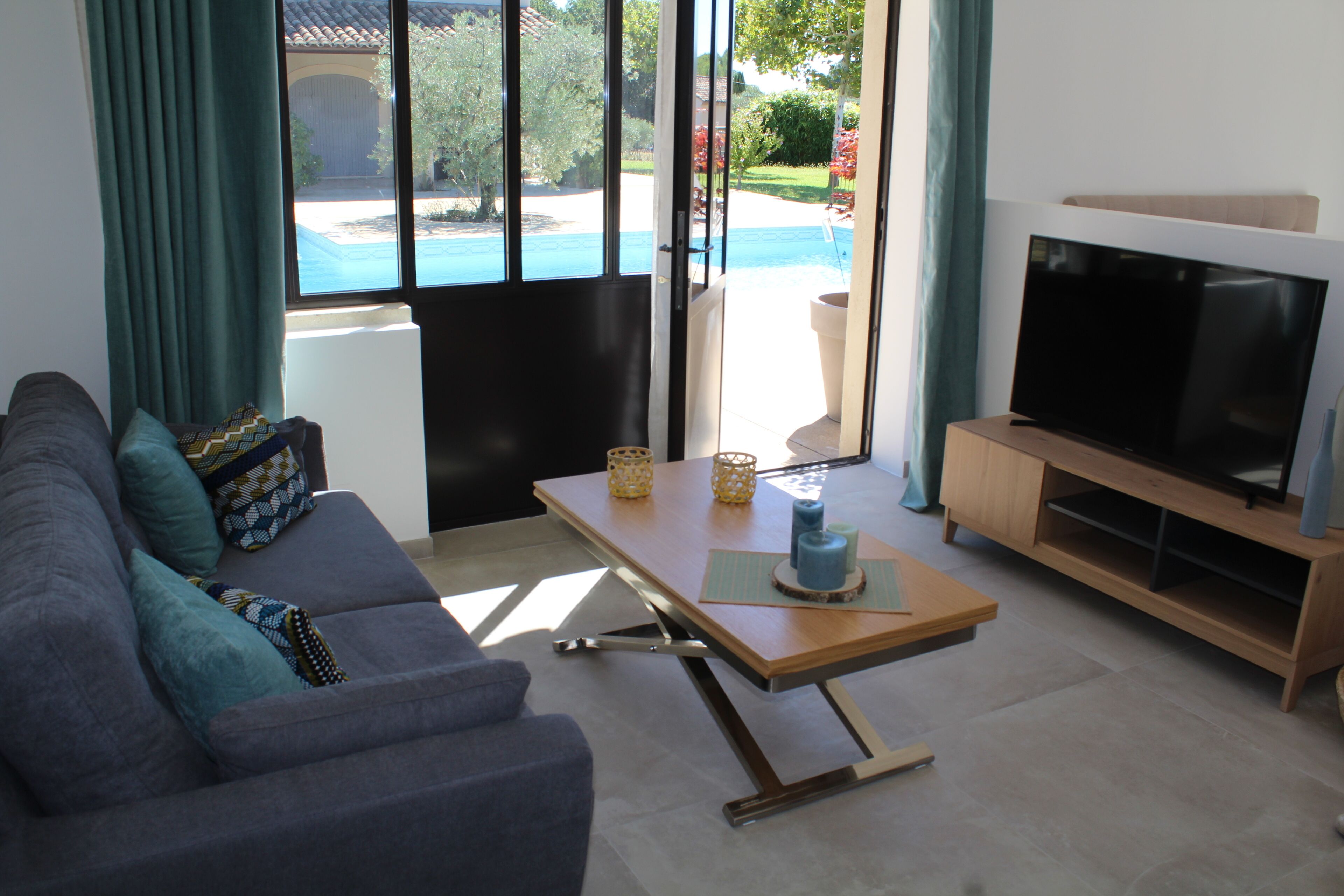 STANDING GITE WITH PRIVATE SPA / LUBERON