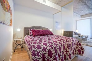 1 habitación, tabla de planchar con plancha, wifi y ropa de cama 