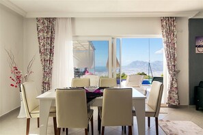 Villa, 3 Bedrooms, Private Pool | In-room dining - Villa Melis (Kas)