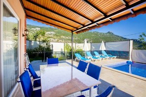 Villa, 2 habitaciones, piscina privada | Terraza o patio