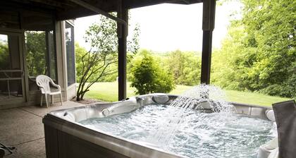 Lakeside is a spacious, flowing home located on the north shores of Lake Galena