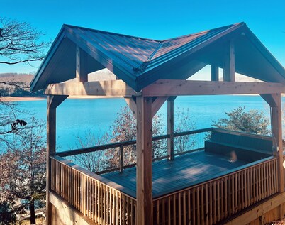 Deerfield Lakefront Home. Most expansive unobstructed view on all of Norris Lake