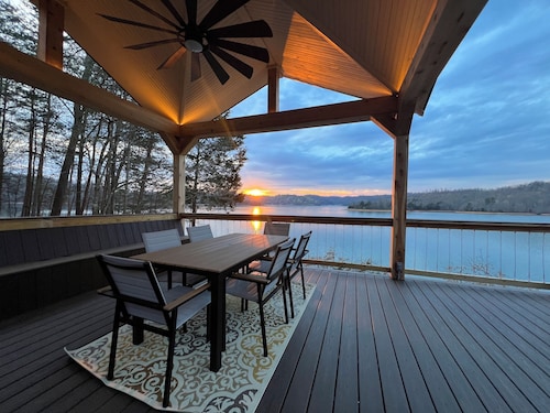 Deerfield Lakefront Home. Most expansive unobstructed view on all of Norris Lake