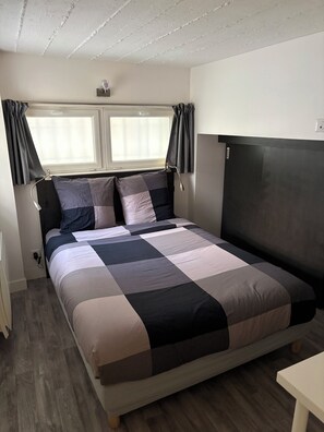 Imagen sin descripción, 4 de 17, botón