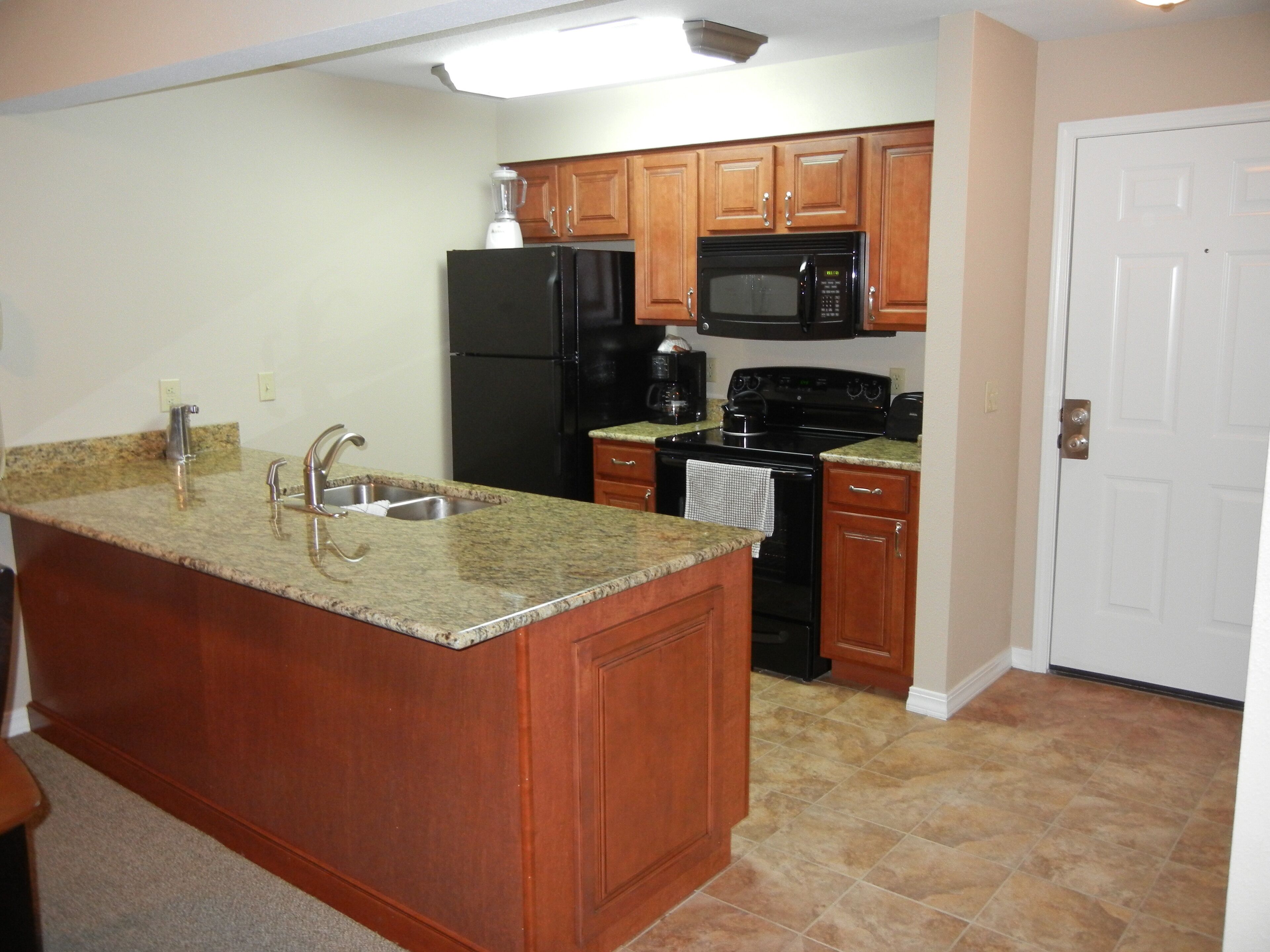 Indian Point Lakefront Condo-Two Miles from Silver Dollar City