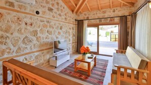Villa, 1 Schlafzimmer, eigener Pool | Wohnzimmer