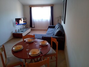 City Apartment | Living area | Flat-screen TV - Apartments Ivana (Pula)