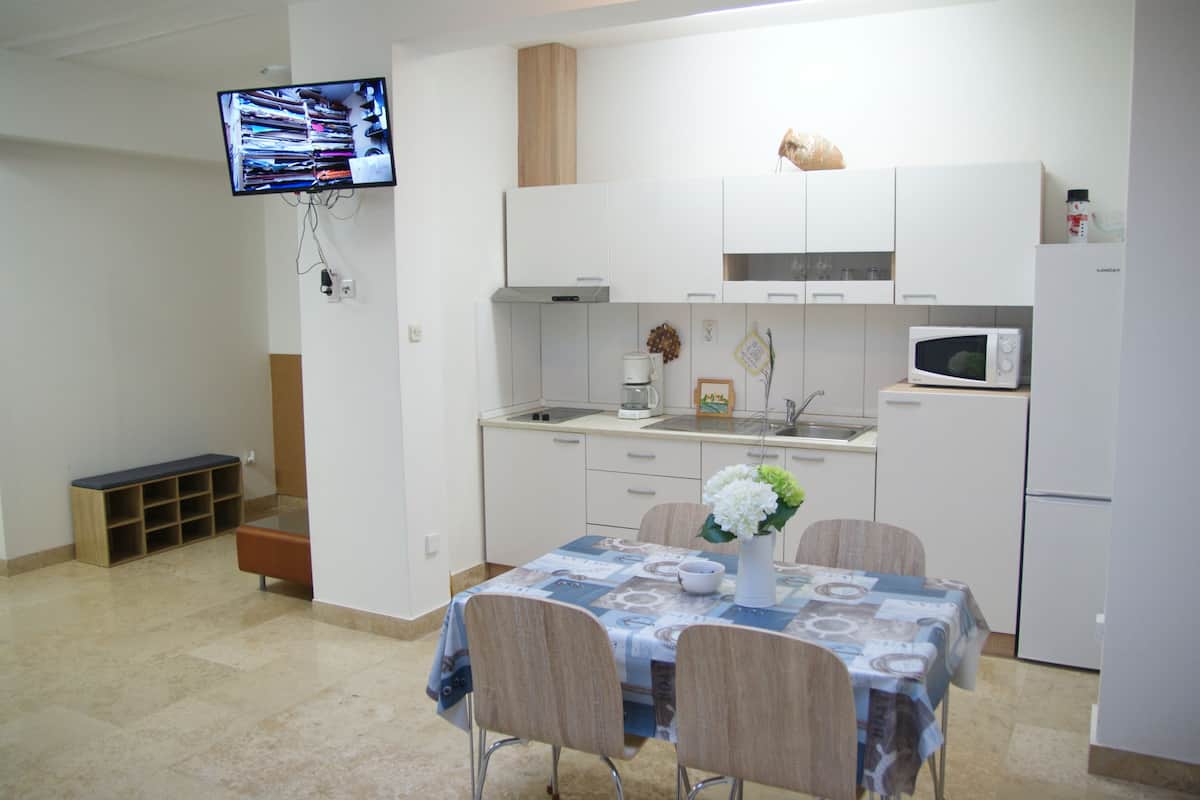 Studio (Ivana) | Private kitchen