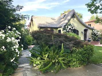 Pathway to garden cottage located behind main house. 
