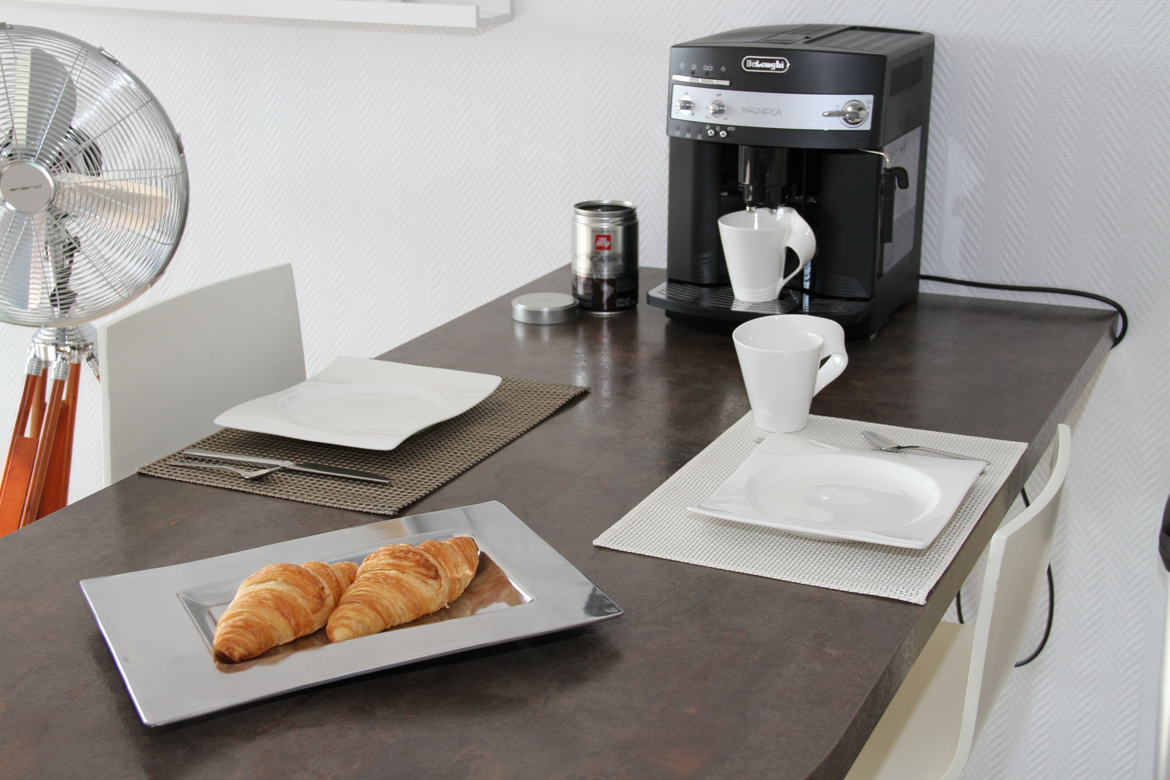 L’Atlantique 4**** with SEA VIEW & BEACH ACCESS! 100m from port of La Cotinière!