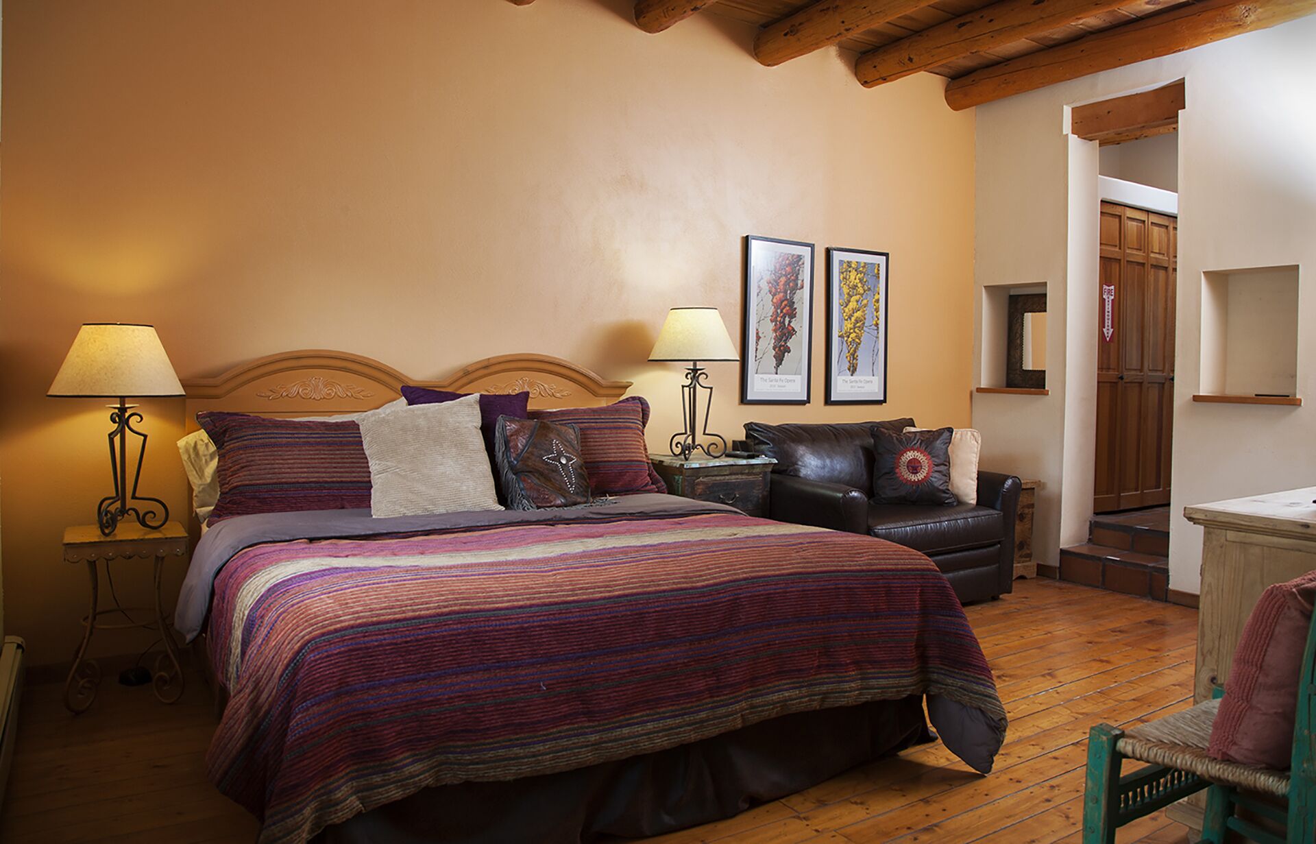 Charming Casita Cuatro, Walking Distance to Plaza