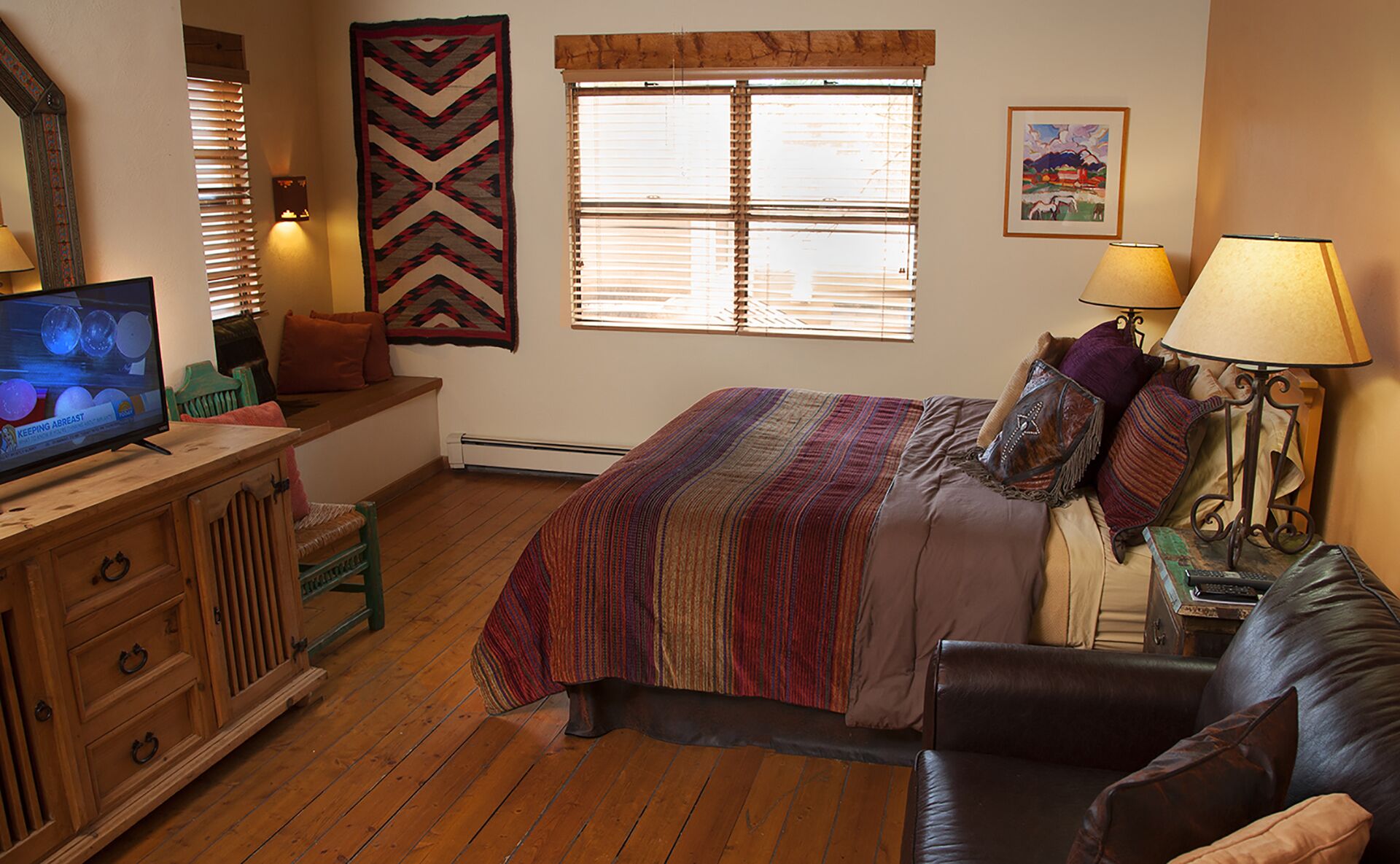 Charming Casita Cuatro, Walking Distance to Plaza