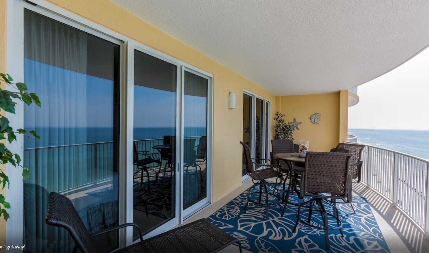 @@@ Front row beach chair service included! Affordable rates! Must inquire! @