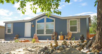 The Blue Willow *NEW