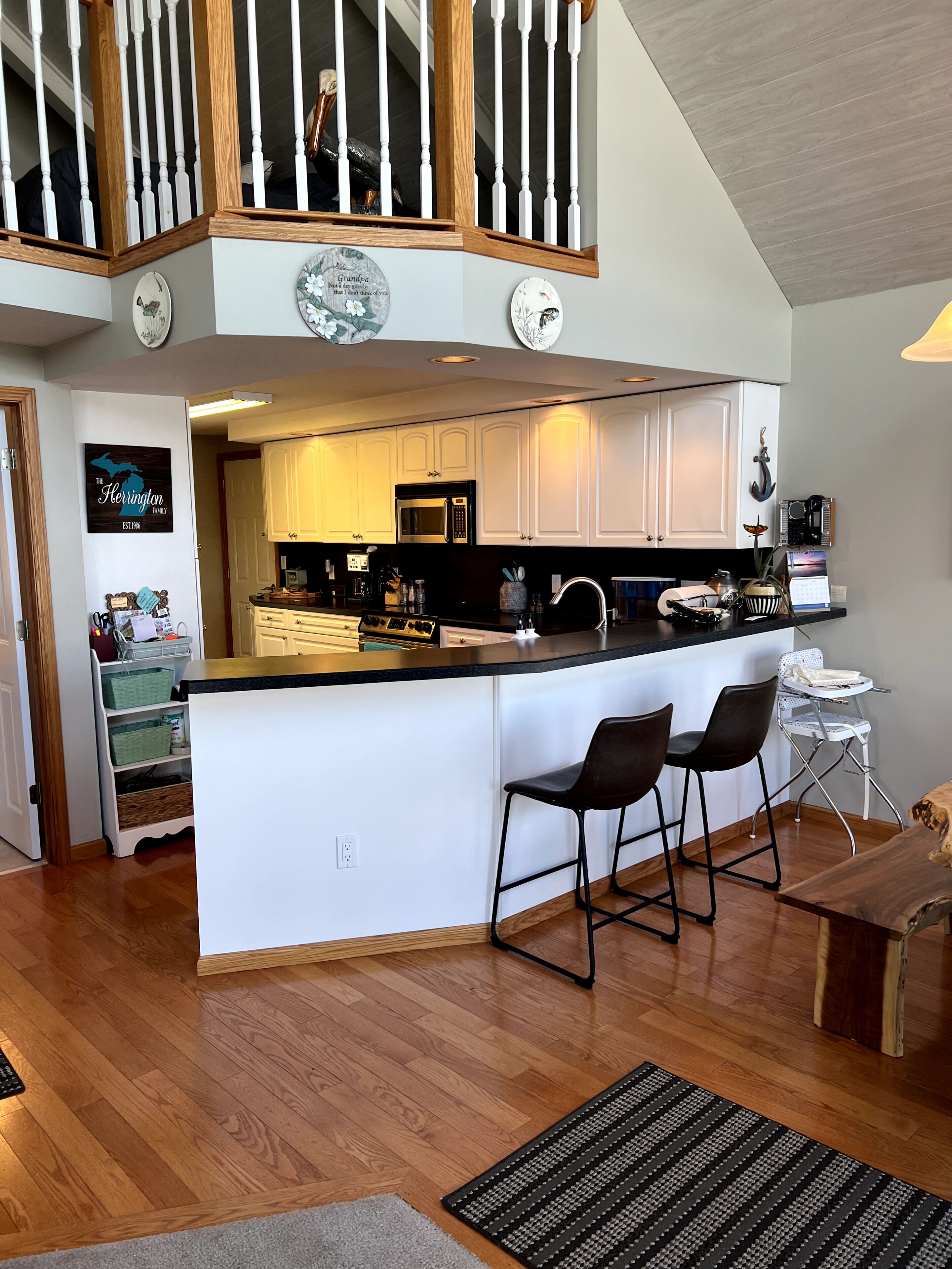 The Chalet on Beautiful Lake Charlevoix w/ Docking